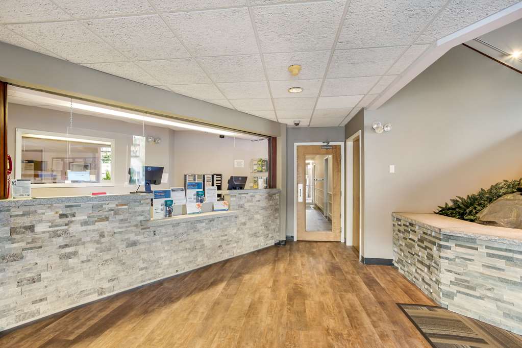 Quality Inn & Suites Gorham Riverside - photo 7