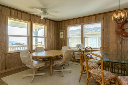 Yorkshire by Oak Island Accommodations - photo 10