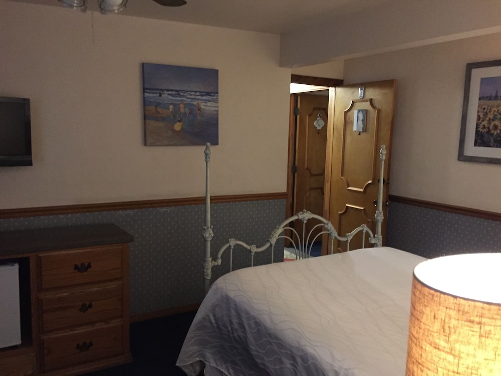 Seacrest Inn - photo 18