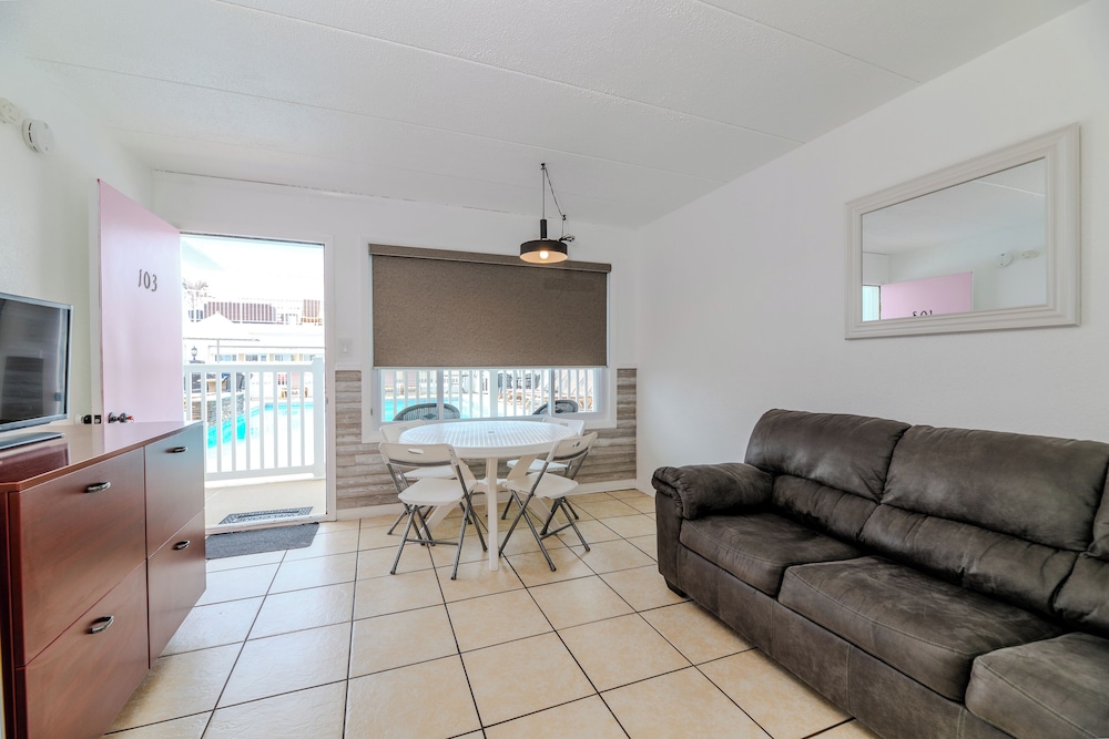 Alante Oceanfront Motel - photo 11