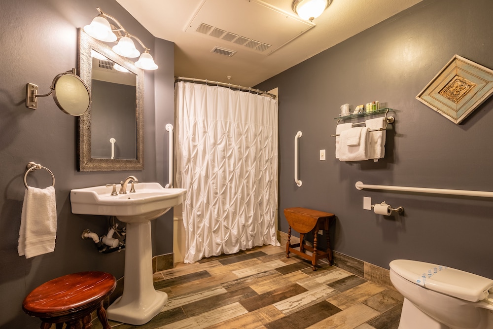 Gruene River Hotel & Retreat - photo 69