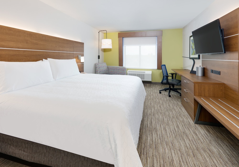 Holiday Inn Express and Suites San Antonio NW near - photo 19