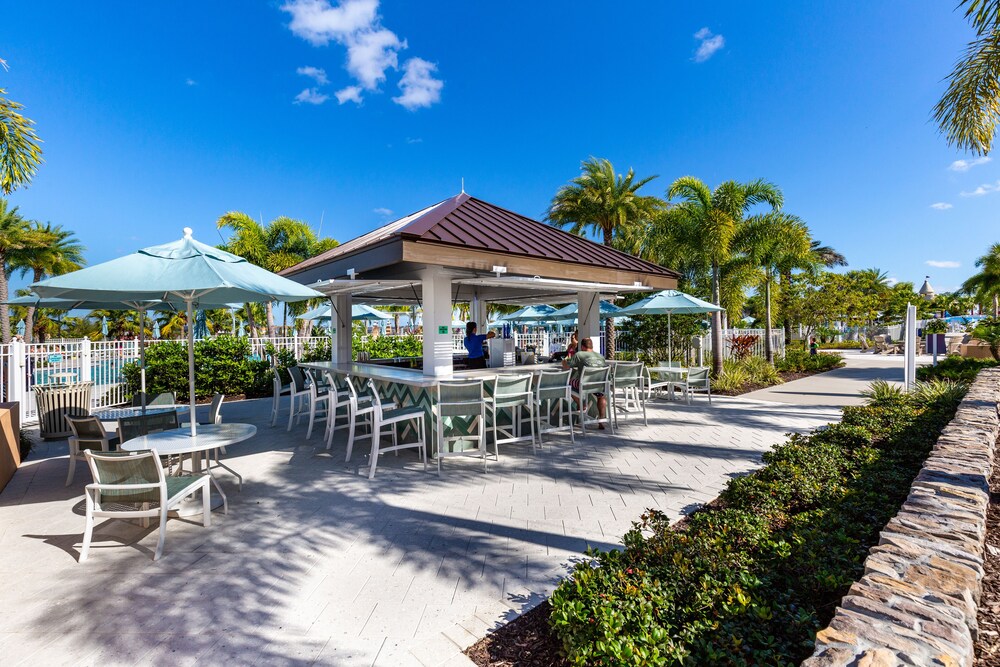 Solara Resort Luxury 9 Bedroom Homes - photo 147