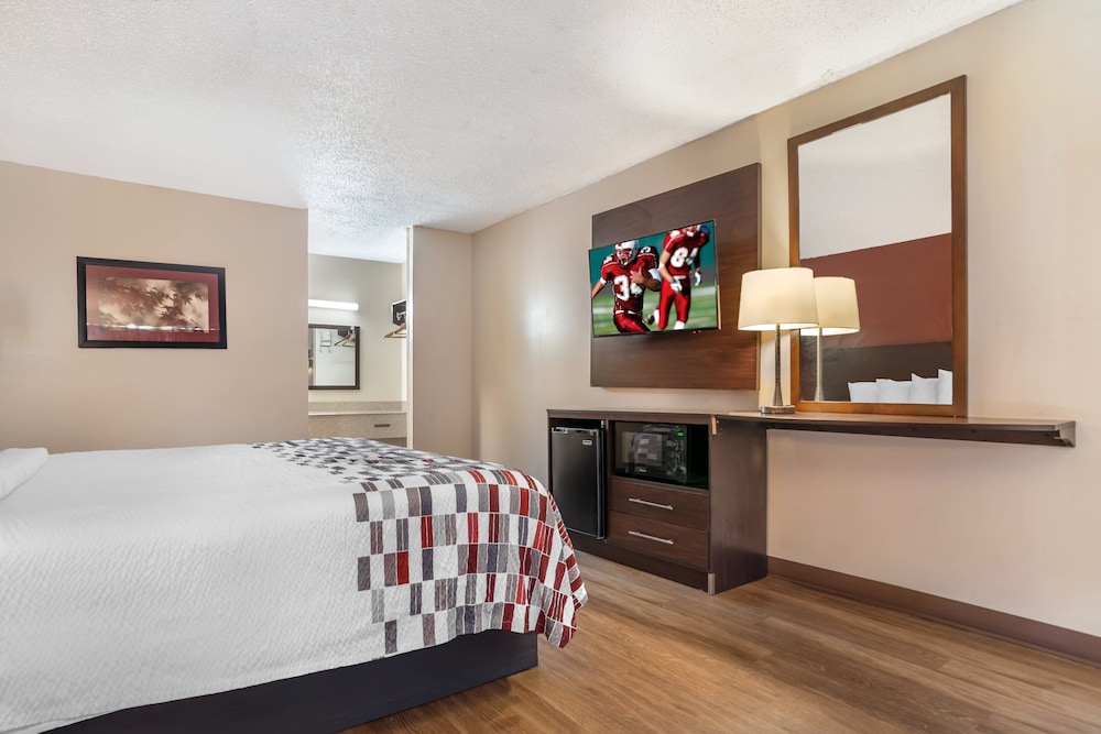 Red Roof Inn Montgomery Midtown - photo 6