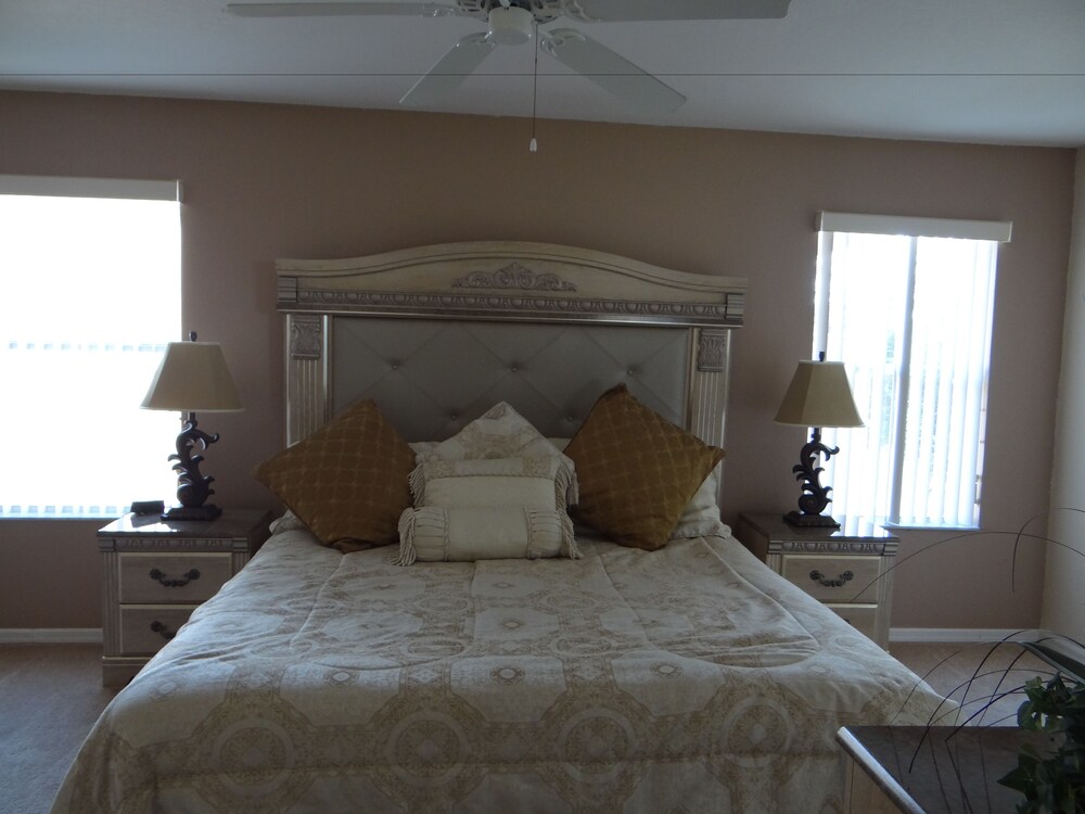 Lightmaker Property Management Davenport - photo 12