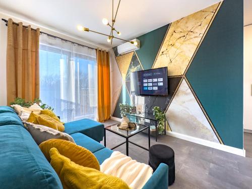 Apartament Filmowej Magii w centrum Krakowa — 4-Star Luxury Hotel in Krakow, Poland