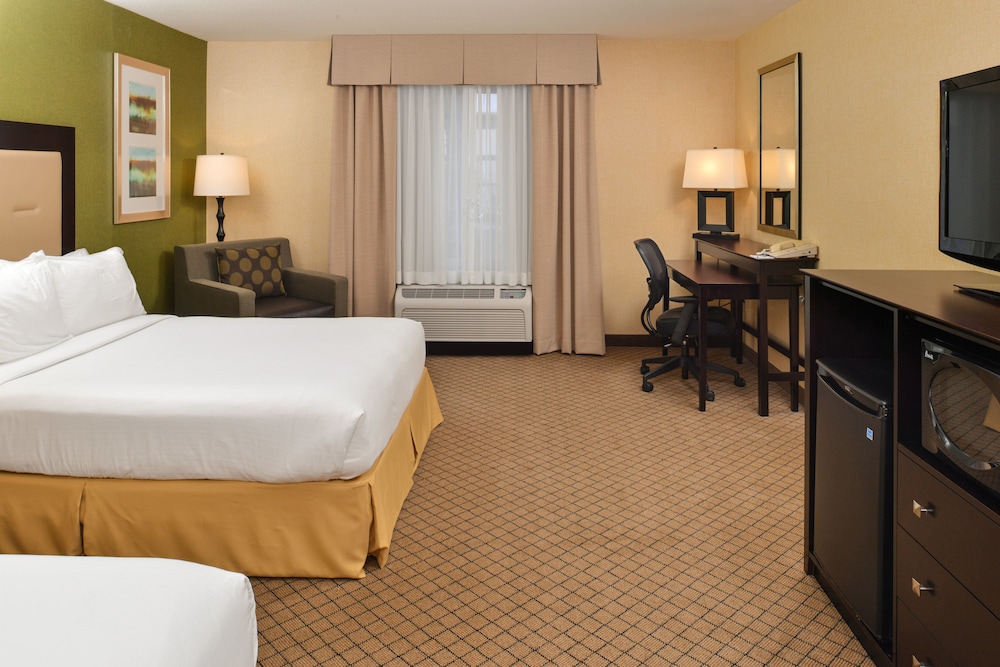 Holiday Inn Express Sacramento Airport Woodland by IHG - photo 21