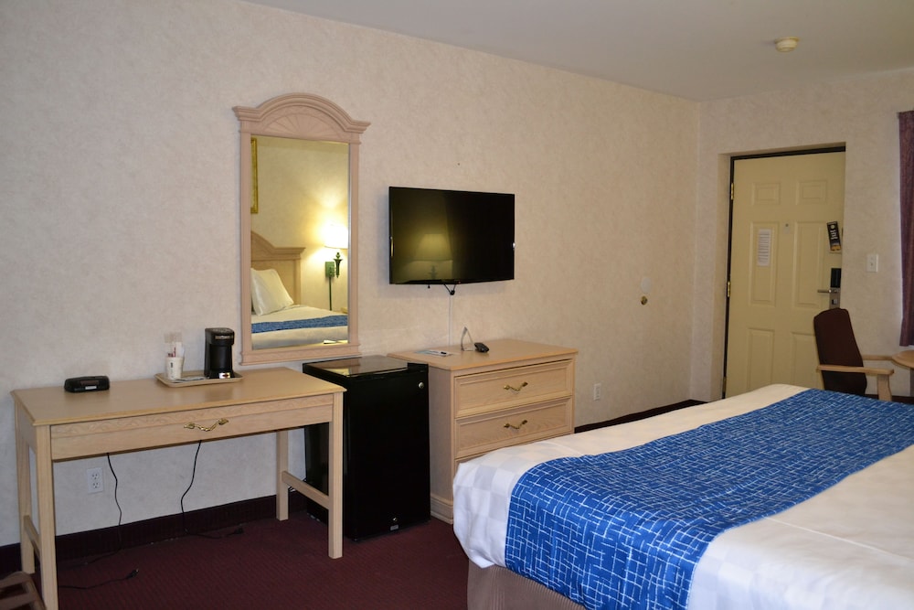 Travelodge by Wyndham Niagara Falls - photo 14