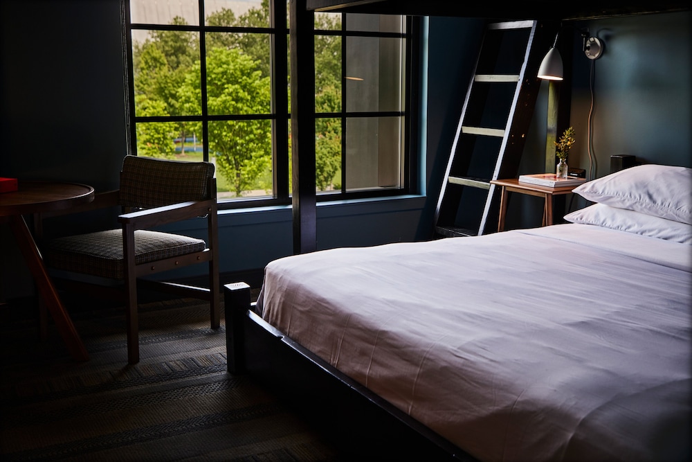 The Junto Hotel - photo 107
