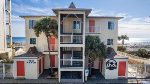 Tiki Beach 31 - photo 26