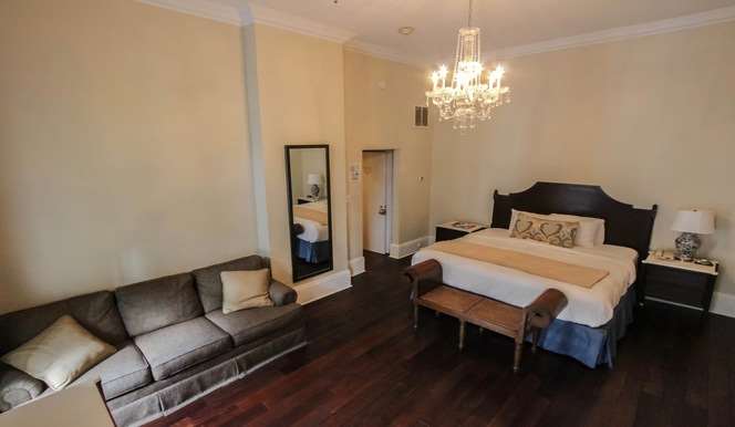 Hotel St. Pierre a French Quarter Inns Hotel - photo 2