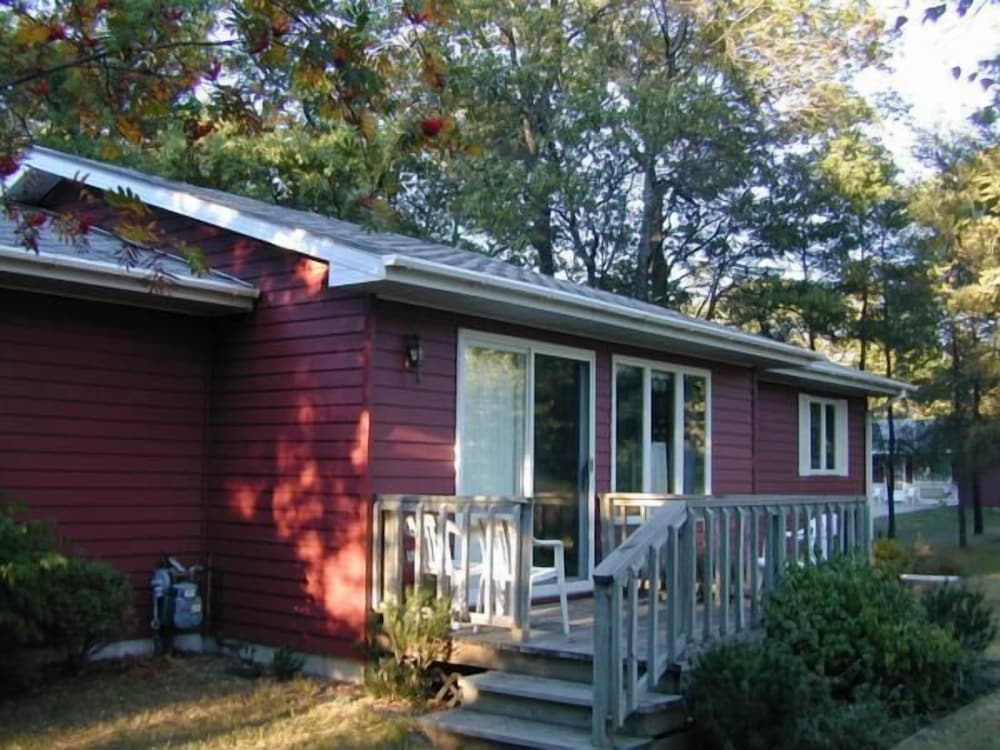 Woodland Motor Lodge - photo 93
