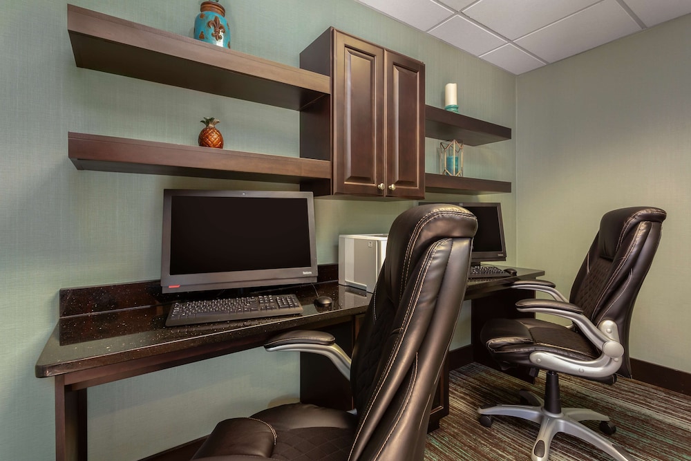 Hampton Inn Kingsport - photo 30