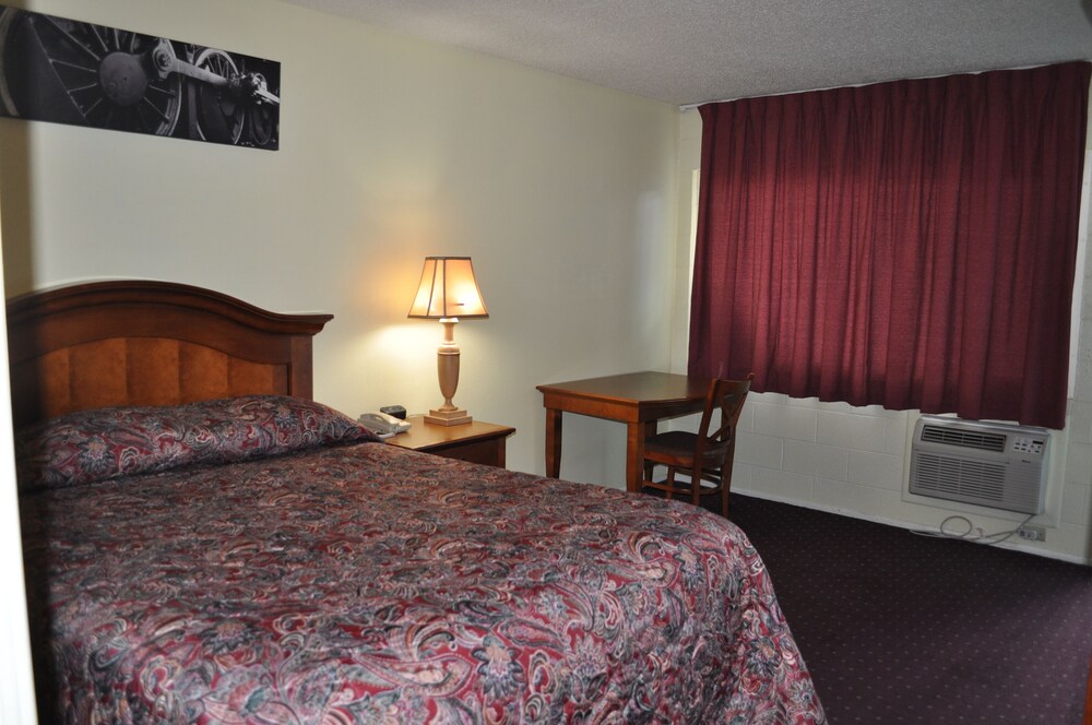 Budget Inn Express Downtown Helena - photo 5