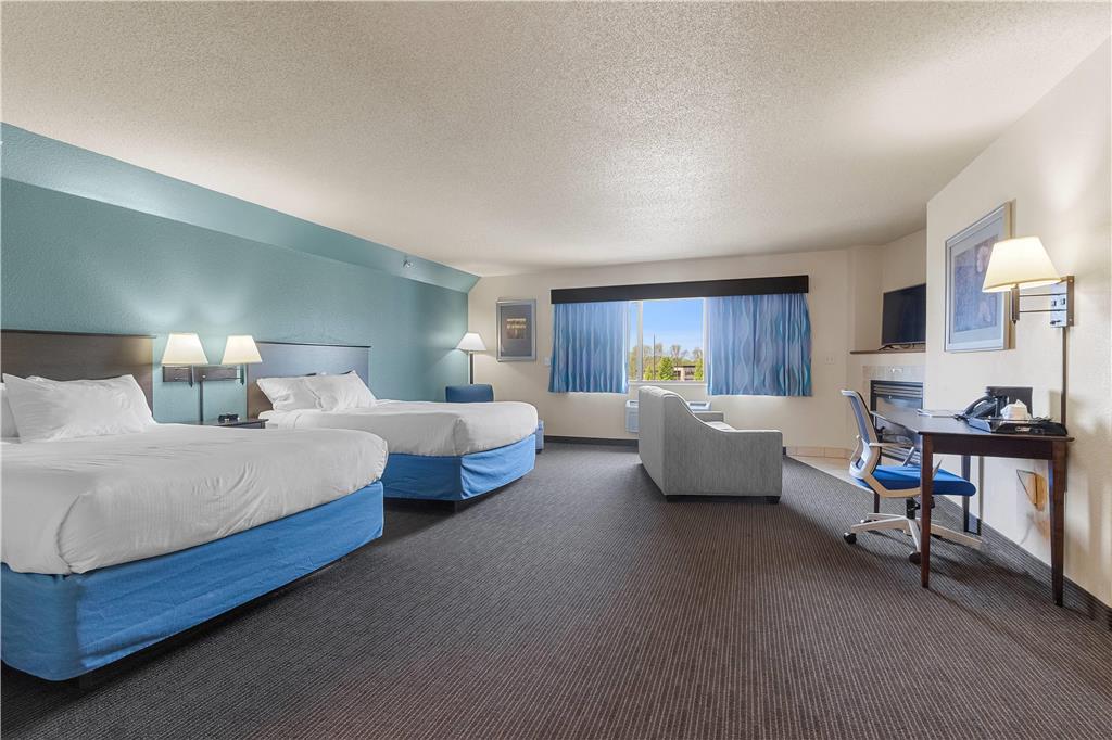 AmericInn by Wyndham Green Bay East - photo 61