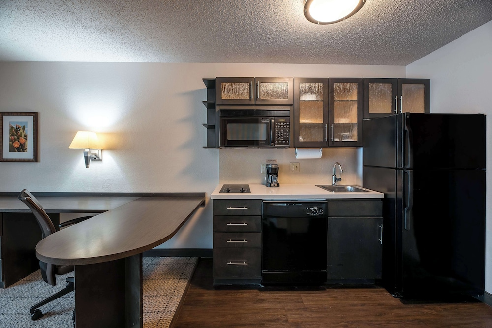 Sonesta Simply Suites Dallas Richardson - photo 15