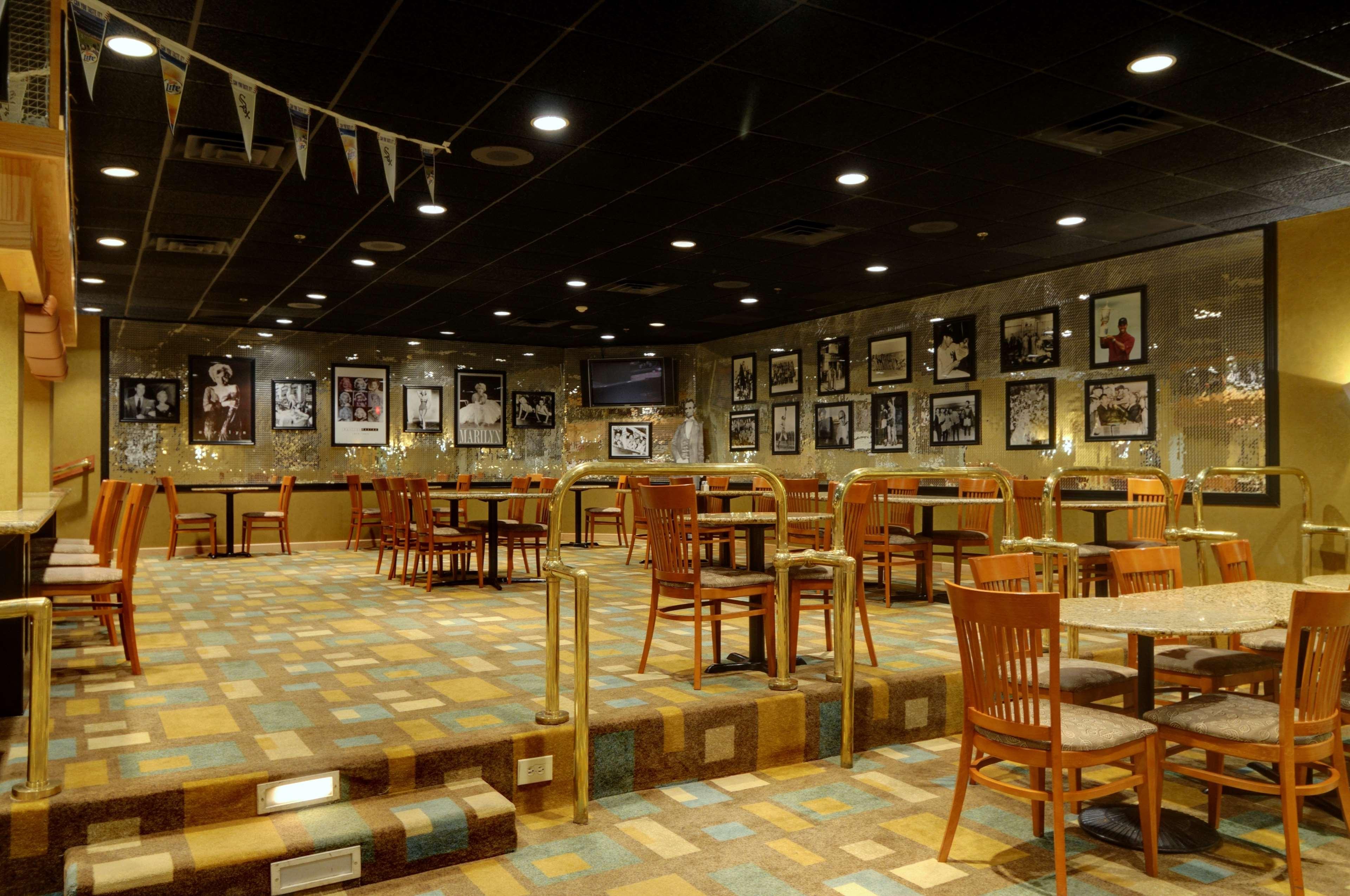 Best Western Plus Chicago Hillside - photo 17