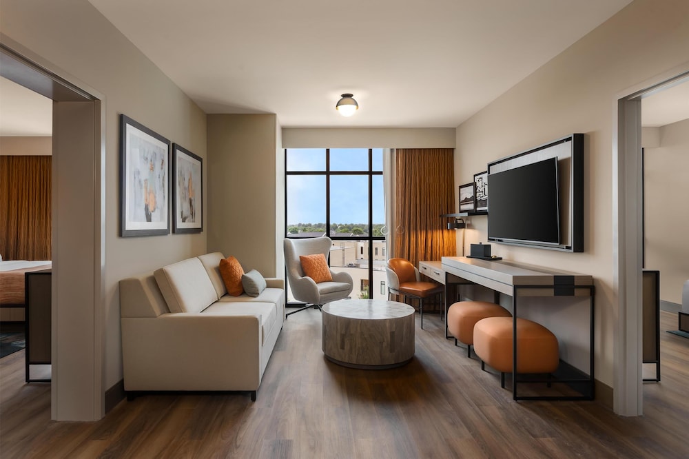 Hotel Avail Rogers Tapestry Collection by Hilton - photo 27