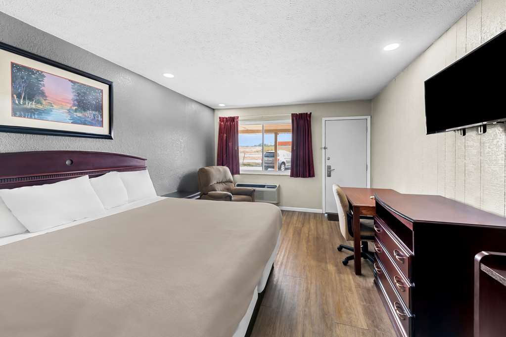 Americas Best Value Inn Marion OH - photo 16