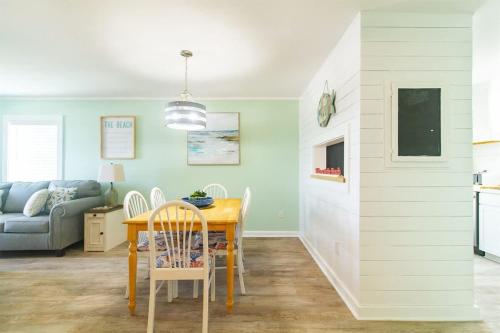 Carolina Beach Haven w Private Balcony - photo 22