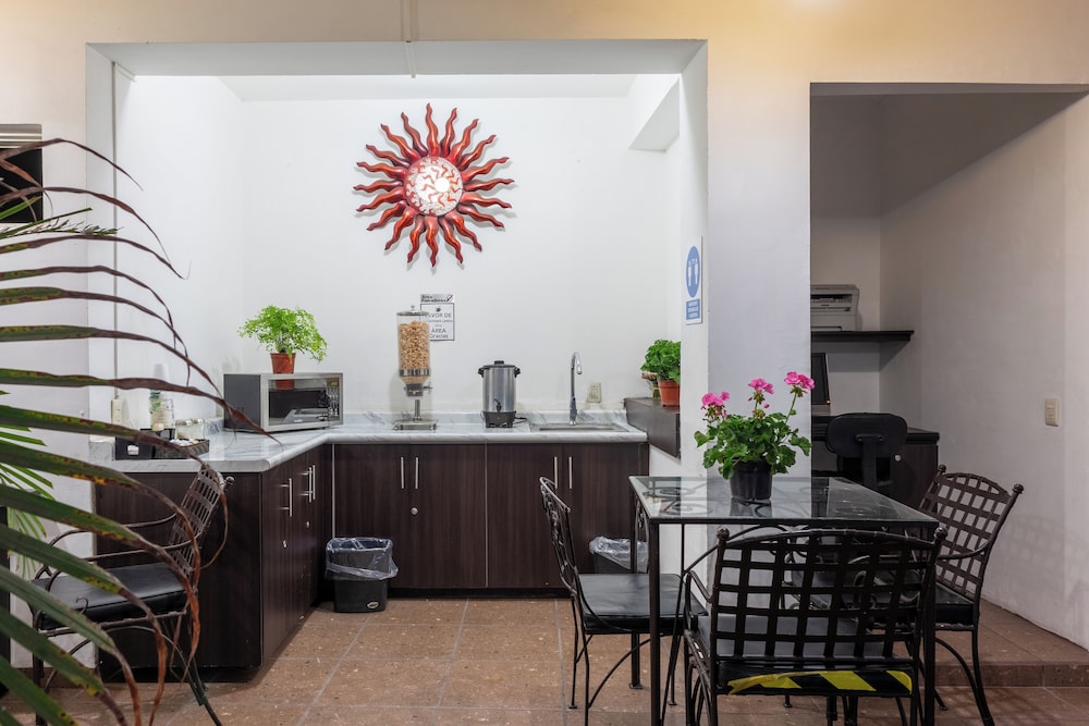 Hotel San Antonio — Aguascalientes — photo 2