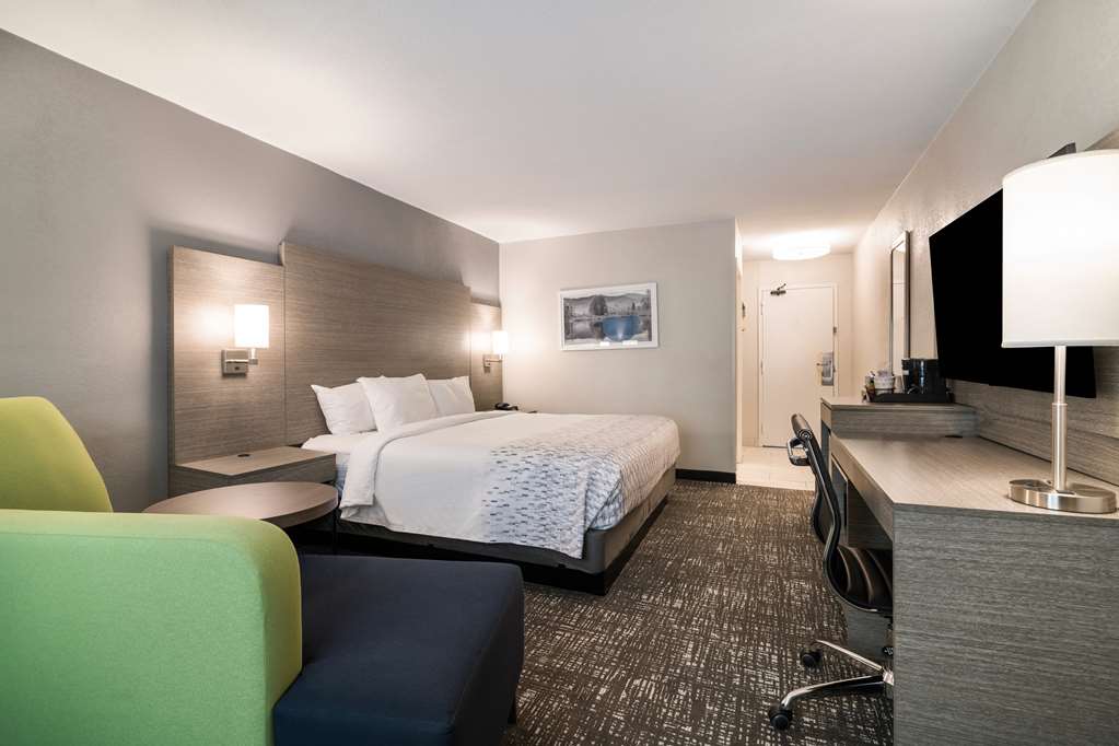 Best Western Plymouth Inn White Mountains - photo 30