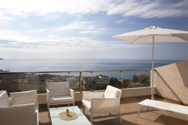 Airone Residence — 4-Star Luxury Hotel in Zambrone, Italy