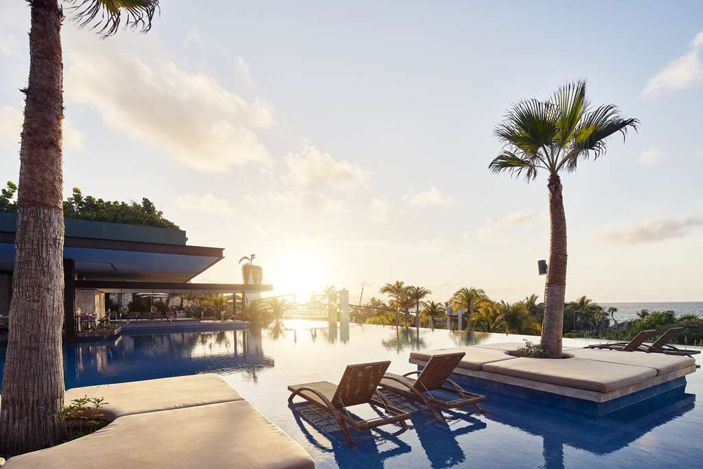 Hotel Xcaret Mexico pool