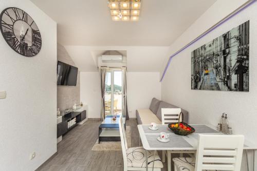 Apartment Horizon