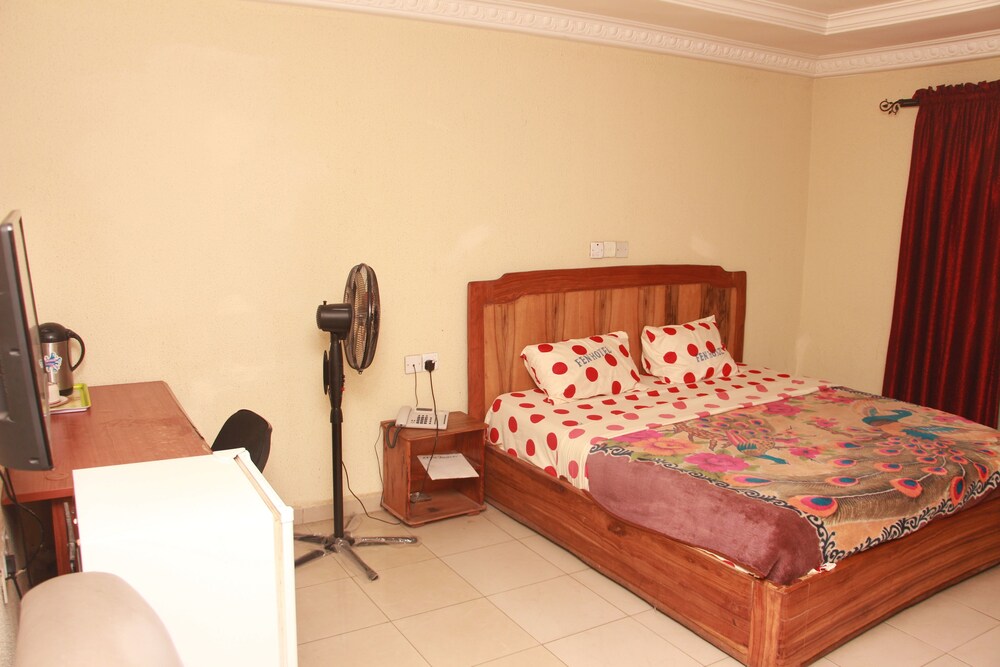 Fen Hotel — Lokoja — photo 5