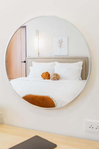Lotus Bear House 1BR Loft — 4-Star Luxury Hotel in Bangkok, Thailand