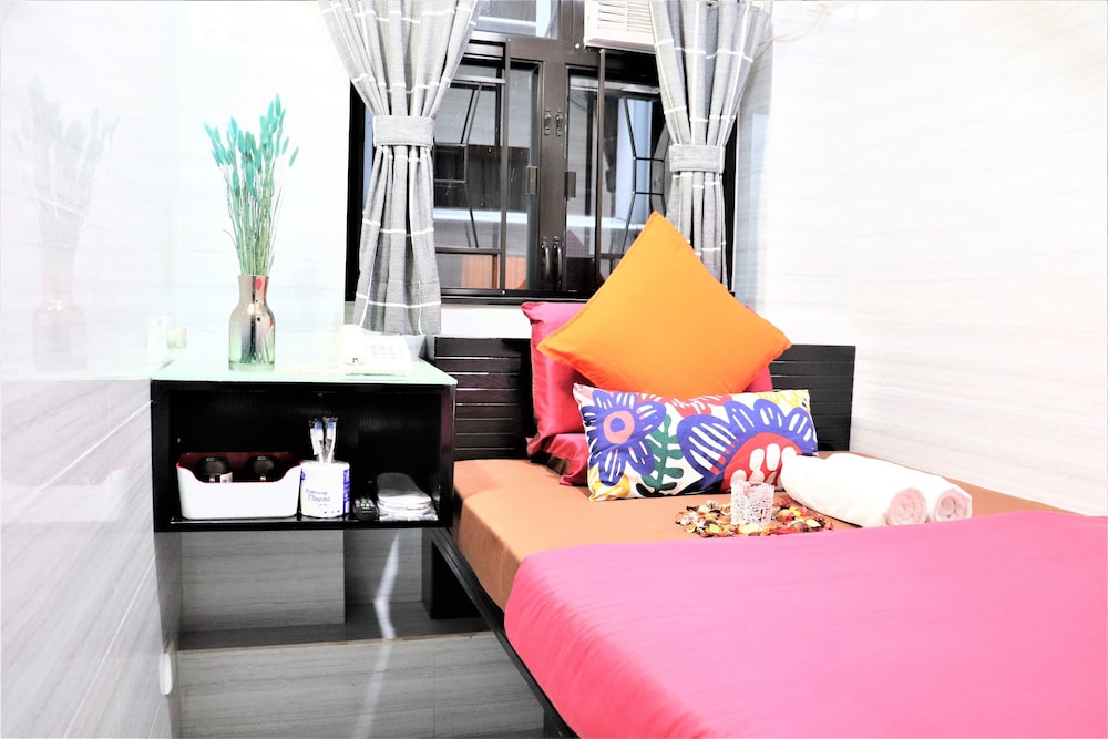 Metrocity Lounge in Kowloon, Hong Kong