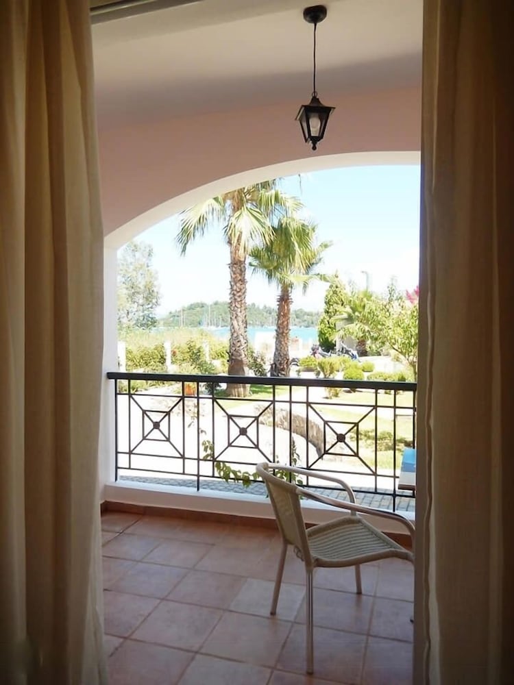 Athesis Hotel Appartments — Lefkada — photo 4