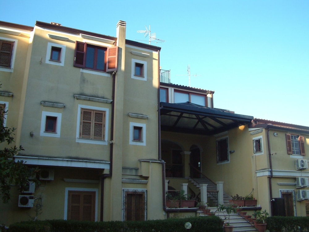 La Dimora Del Borgo — hotel in Belvedere Marittimo