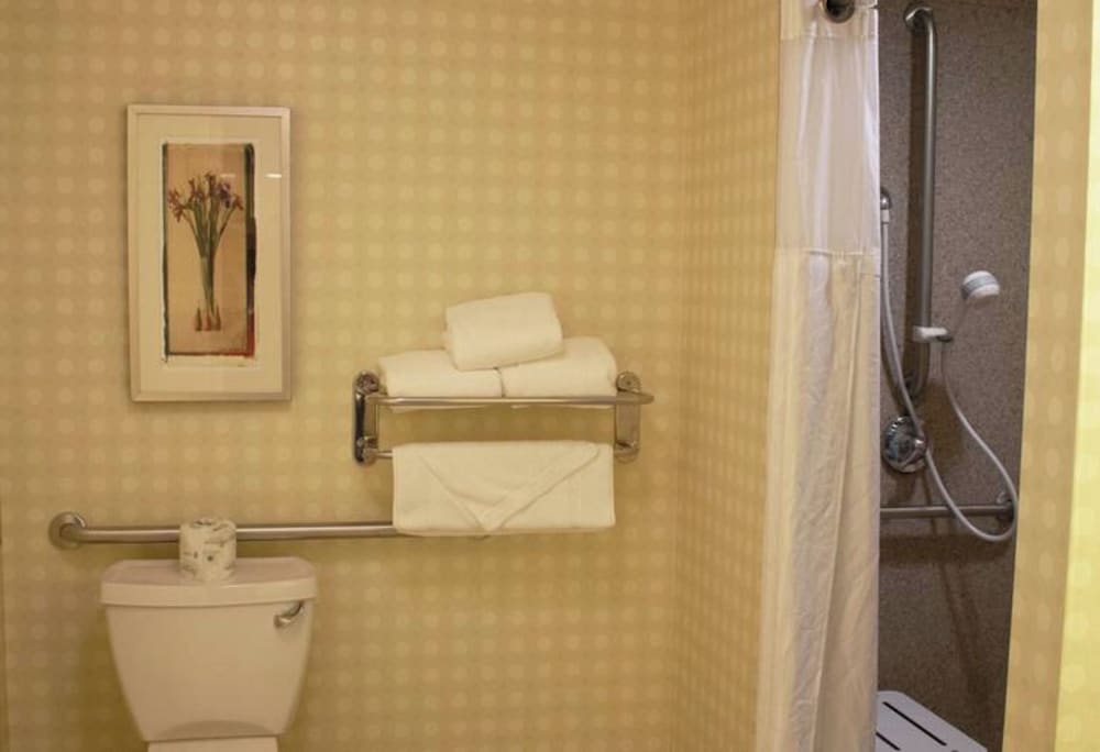 Hilton Garden Inn Laramie - photo 38