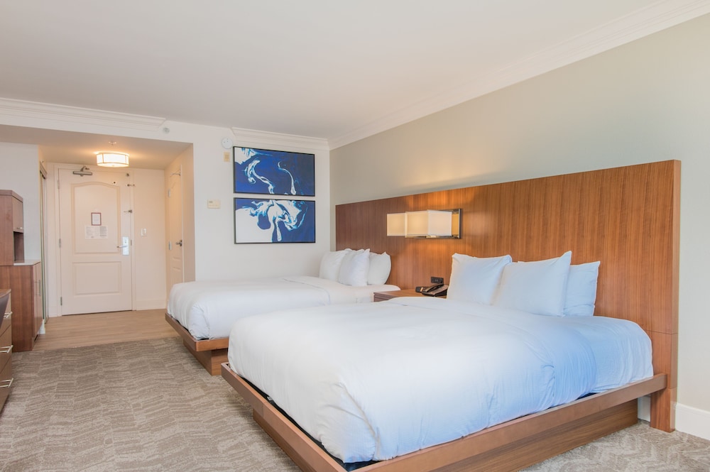 Hilton Pensacola Beach - photo 28