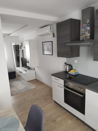 Best apartman — 4-Star Luxury Hotel in Gornji Kneginec, Croatia
