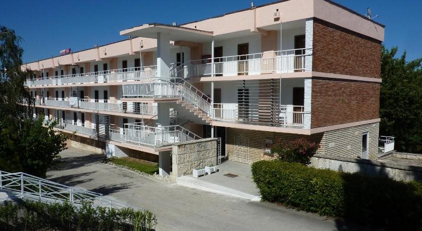 Zarya - carbon neutral hotel in Varna