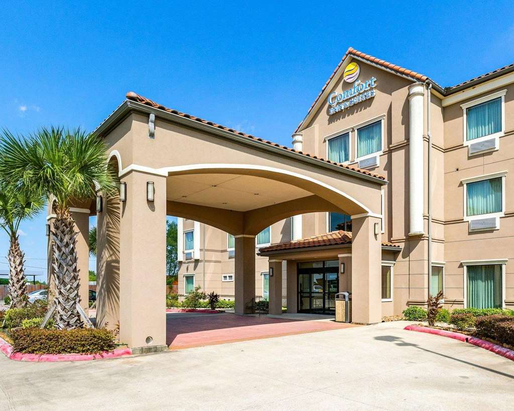 Comfort Inn & Suites Winnie — hotel in Winnie