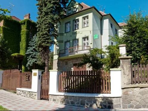 Hotel Green House - carbon neutral hotel in Teplice