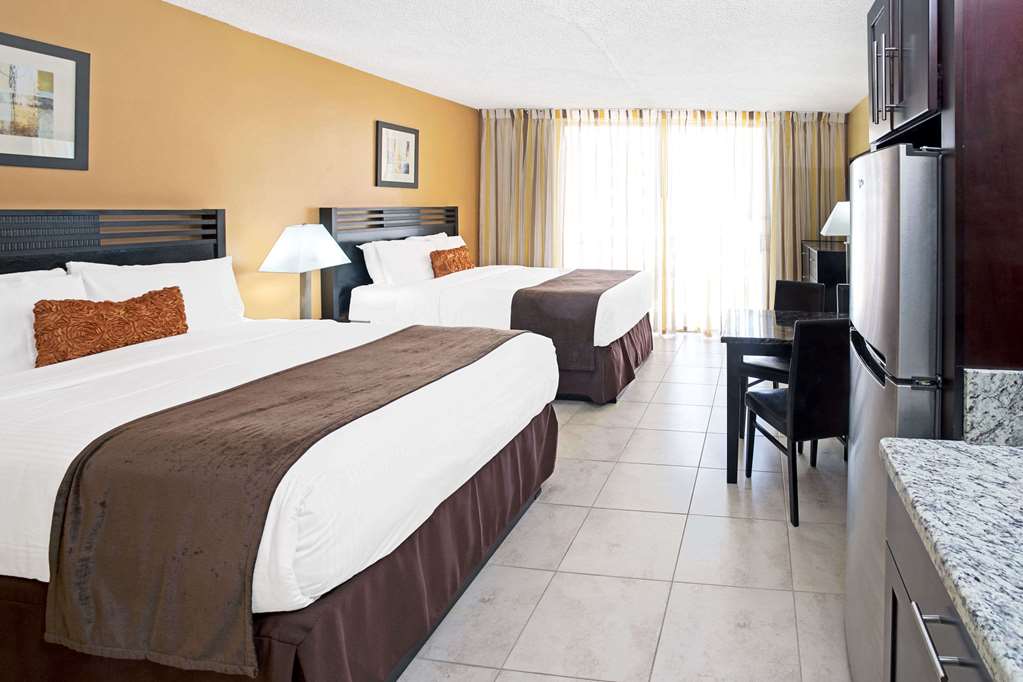 Ramada Plaza by Wyndham Marco Polo Beach Resort - photo 15