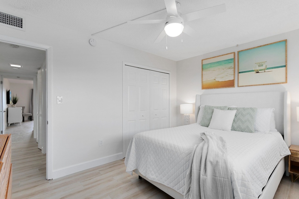 Cocoa Beach Towers by Happy Palm Stays - photo 29