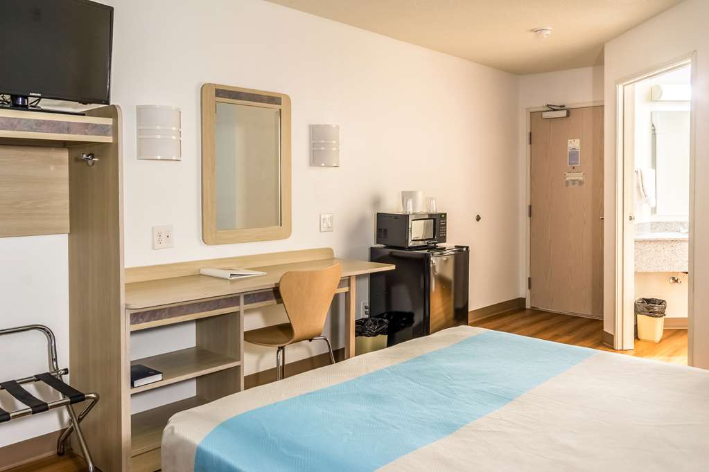 Motel 6 Lincoln City OR - photo 17