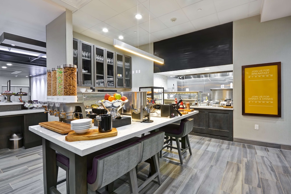 Hilton Garden Inn Tulsa Broken Arrow - photo 22