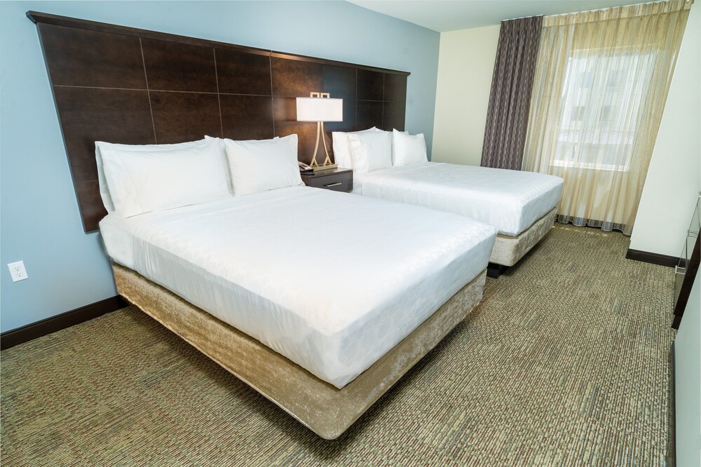 Staybridge Suites Newark Fremont by IHG - photo 5