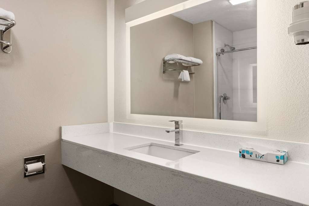 Days Inn by Wyndham Albuquerque I 25 - photo 53