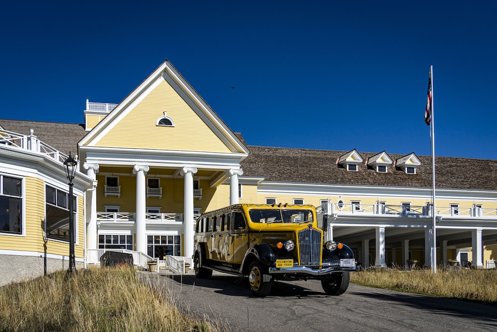 Lake Hotel and Cottages Inside the Park - photo 37
