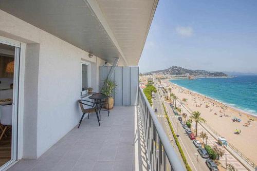 BA Primera Linea Neptuno — Blanes — photo 2