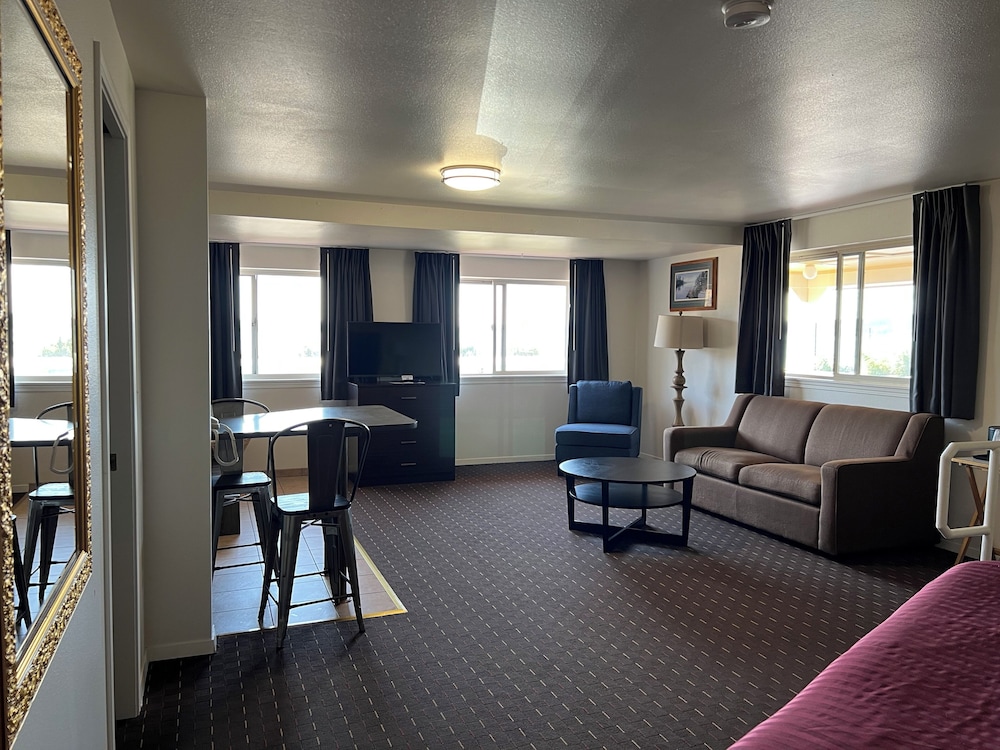 Port Townsend Inn - photo 55