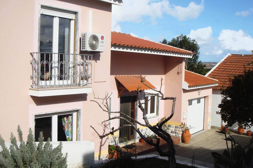 Campo de Oleandros — 4-Star Luxury Hotel in Lourinha, Portugal